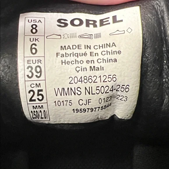 Sorel Women's Black and Brown Winter Boots - Picture 6 of 6